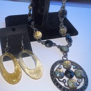 Statement Necklace & Earrings Set Black Gold Tone Fashion Jewelry Costume‎